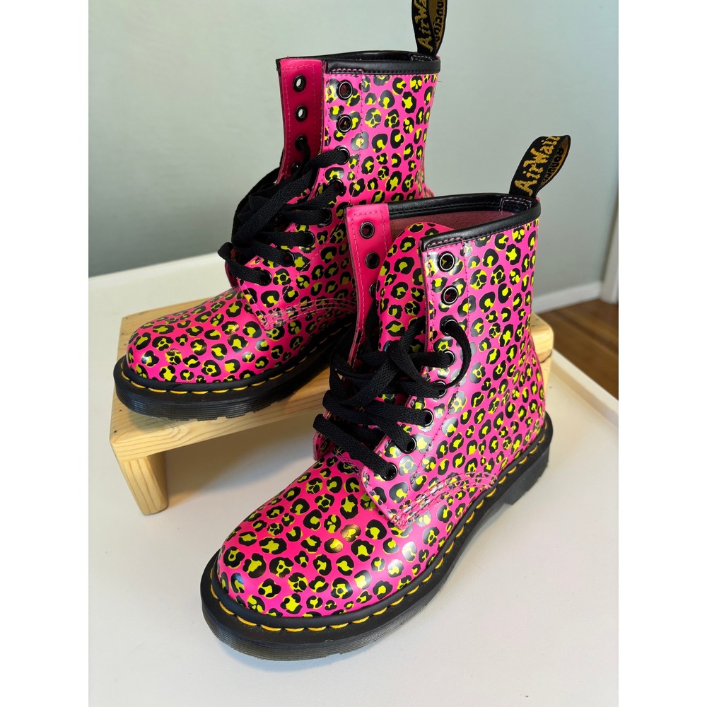 Dr Martens 1460 Neon Pink Lime Leopard Print Patent Leather Boots‎  Womens 6